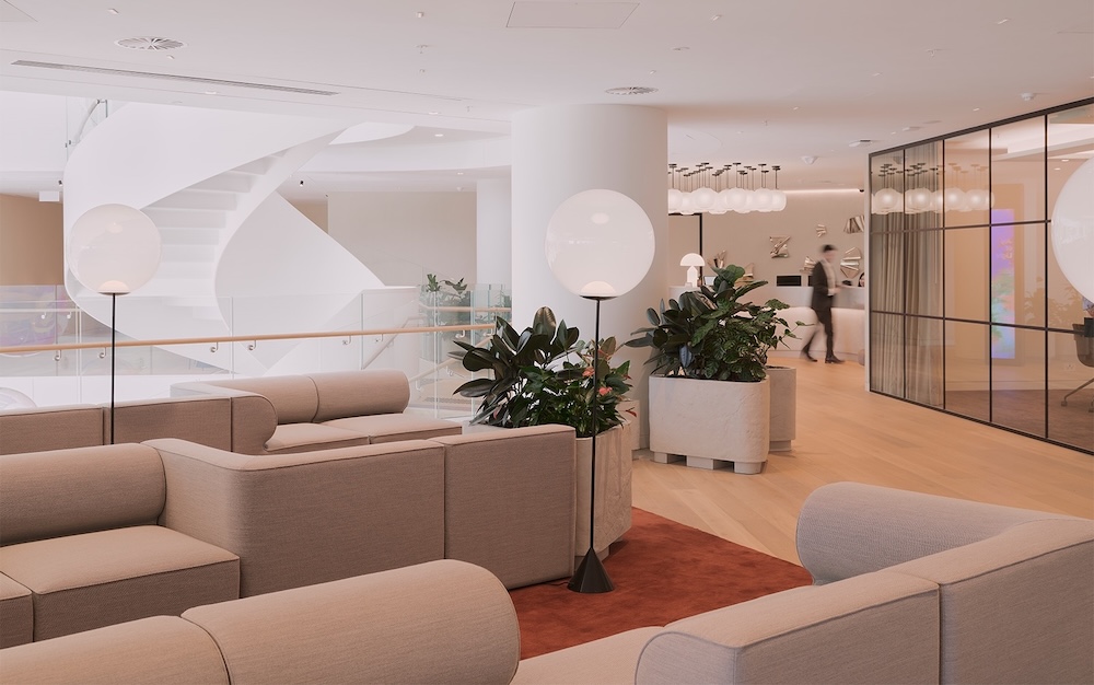 House Your New Startup in a Versatile Coworking Space